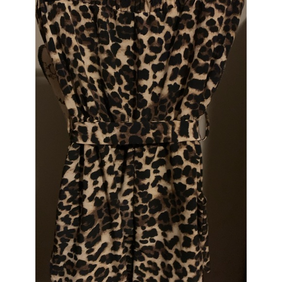 Forever 21 brown leopard strapless romper NWOT M - Picture 6 of 9